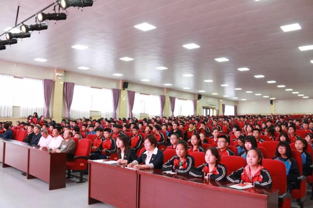 火炬商会会长马建军，生平简介与成就概述